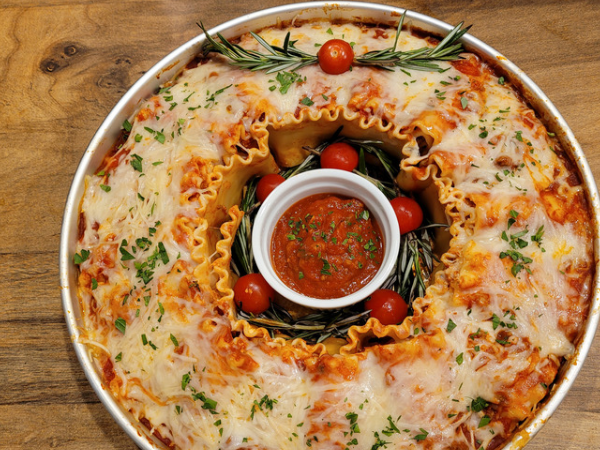 Rolled Lasagna Christmas&nbsp;Wreath