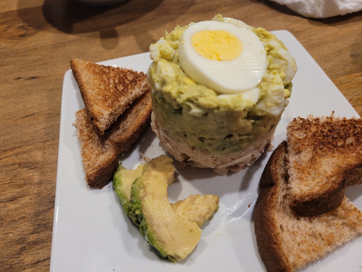 Tuna Avocado Egg&nbsp;Tower