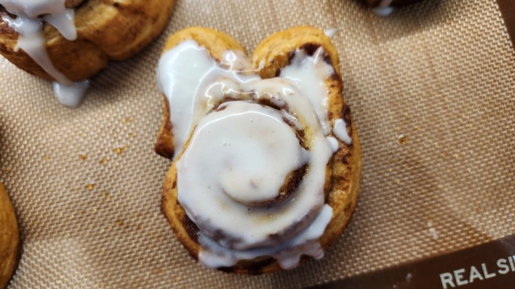 Easter Bunny Cinnamon&nbsp;Rolls
